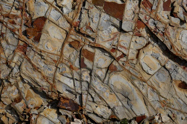 Doğal kaya oluşumu kayalıklardan, İspanya