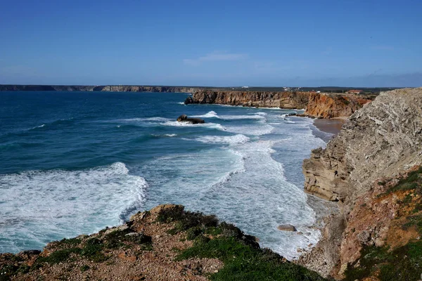 Kayalıkların manzarası, Akdeniz. İspanya