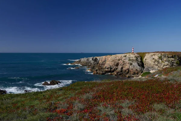Kayalıkların manzarası, Akdeniz. İspanya