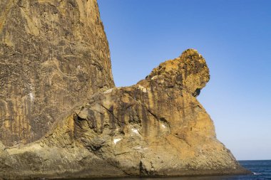 Kara-Dag dağları, deniz manzarası, Kırım.