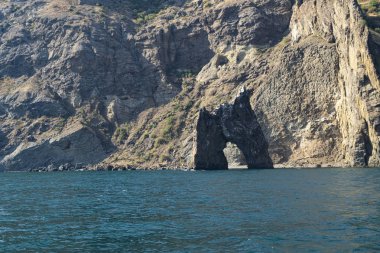 Altın Kapı Kayası, Kara-Dag Dağları, Kırım