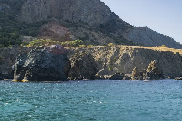 Kara Dag Βουνά Θέα Των Βράχων Από Θάλασσα Κριμαία — Φωτογραφία Αρχείου