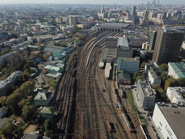 Drone panorama Moskova şehir helikopter
