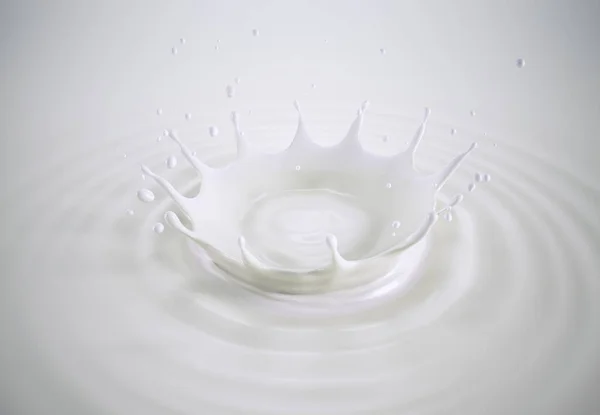 Spruzzare Corona Latte Spruzzando Nella Piscina Latte Con Increspature Vista — Foto Stock