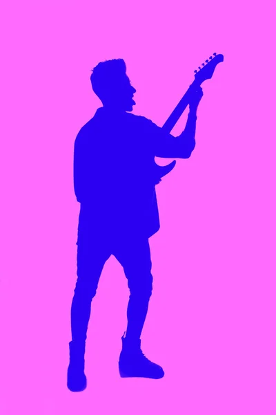 Junge Mit Gitarre — Stockfoto