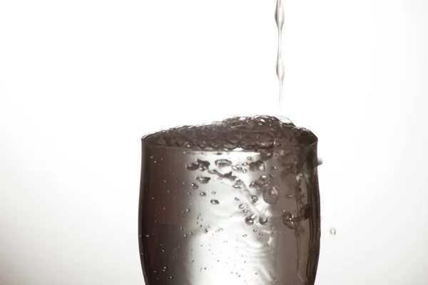 Glas Water Glas Water Met Niet Gedefinieerde Gif Drinken — Stockfoto