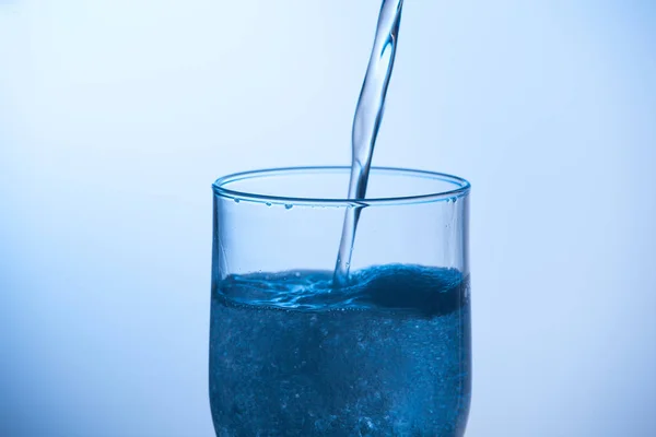 Glas Water Glas Water Met Niet Gedefinieerde Gif Drinken — Stockfoto