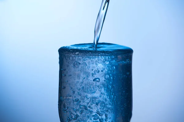 Bicchiere Acqua Potabile Bicchiere Acqua Con Veleno Indefinito — Foto Stock