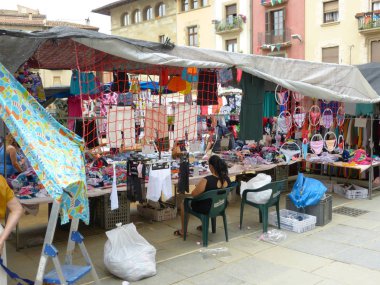 Plaza de vic bir haftalık Pazar günü