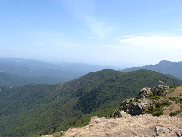 Vistas Topo Uma Montanha Vale — Fotografia de Stock