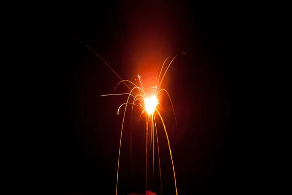 Llamarada Encendida Una Fiesta Infantil Generando Centenares Giros Con Brillo — Foto de Stock