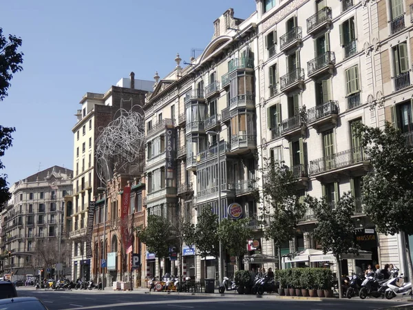 Épületek Város Barcelona Paseo Gracia Utcában Város Központjában Található — Stock Fotó