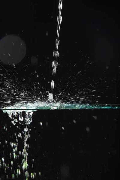 Вода Падає Склянку — стокове фото