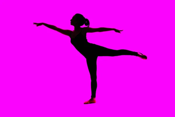 Pefil Silhouette Una Giovane Ballerina — Foto Stock