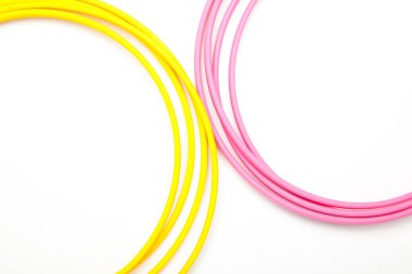 rasgele çeşitli renklerde geometrik şekiller