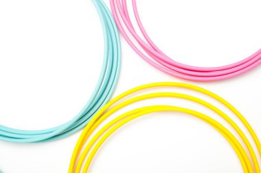 rasgele çeşitli renklerde geometrik şekiller