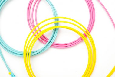 rasgele çeşitli renklerde geometrik şekiller