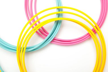 rasgele çeşitli renklerde geometrik şekiller