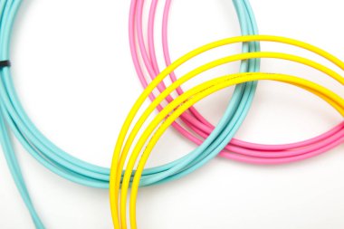 rasgele çeşitli renklerde geometrik şekiller