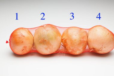 Soğan, mutfakta önemli bir çeşni, lezzet ve doku hem de birçok özelliği ile.
