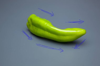 basit bir yeşil biber, vitamin ve sağlıklı dolu.