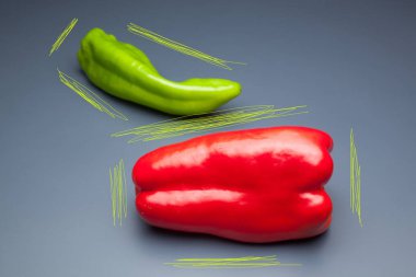 Kırmızı biber ve yeşil biber, yemek pişirmek için malzeme ve aynı zamanda salatalarda kullanılmak üzere; Genellikle tavada kızartma, soslar yapmak için kullanılır, sağlıklı bir gıda.