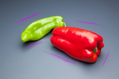 Kırmızı biber ve yeşil biber, yemek pişirmek için malzeme ve aynı zamanda salatalarda kullanılmak üzere; Genellikle tavada kızartma, soslar yapmak için kullanılır, sağlıklı bir gıda.