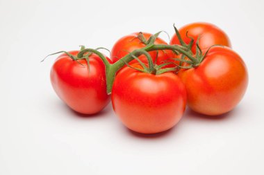 kırmızı domates, vitamin ve sağlık dolu, salatalar için ideal, meyve suları, reçeller, sfritos, mutfakta bir madde olarak, Akdeniz mutfağında bin farklı kullanır