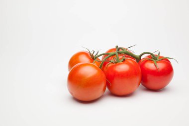 kırmızı domates, vitamin ve sağlık dolu, salatalar için ideal, meyve suları, reçeller, sfritos, mutfakta bir madde olarak, Akdeniz mutfağında bin farklı kullanır