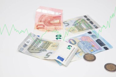 nakit para, sikke ve euro faturaları, mevcut yaşam için gerekli.