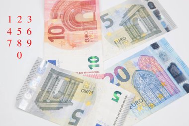 nakit para, sikke ve euro faturaları, mevcut yaşam için gerekli.