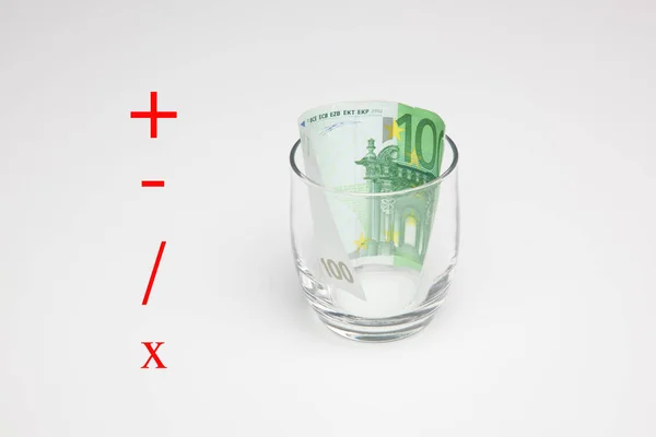 Money is the engine of the capitalist world, it is necessary for daily purchases, necessary for the operation of companies, businesses, banks, markets, etc ... Money is the main element used by banks, they leave it at rates of interest.