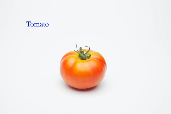 从花园新鲜采摘的番茄 从花园到市场 健康美味的番茄 可以生吃或煮熟 — 图库照片