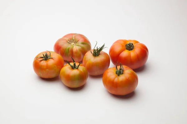 Green Tomato Red Tomato Ripe Ripe Freshly Brought Garden Market — Stock Photo, Image