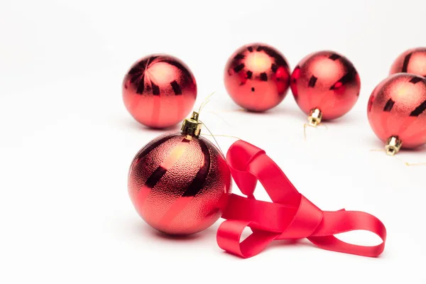 Weihnachtskugeln Weihnachtsdekoration Von Bäumen Und Häusern Auf Weihnachtsfeiern — Stockfoto