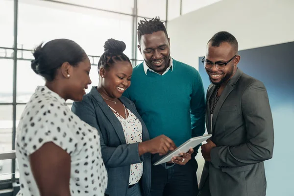 Team di uomini d'affari africani — Foto Stock