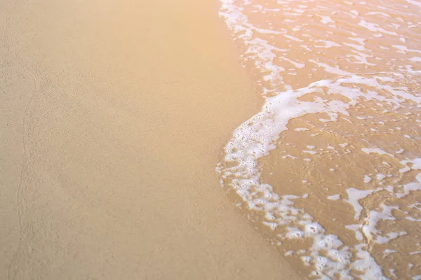 Bolhas Brancas Ondas Maré Salgada Mar Ondas Oceânicas Praia Costa — Fotografia de Stock