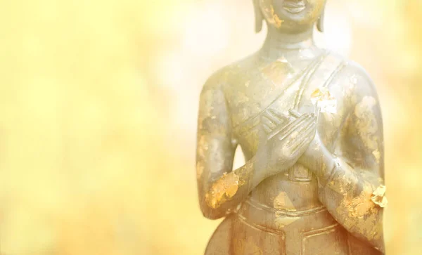 仏教祈り点のアンティークの彫刻 — ストック写真