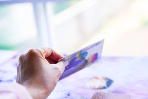 Tarot kartında kader için kumaş ya da fal baktırmak tasarım kartıyla. Çingene paranormal kart okuma büyüsü