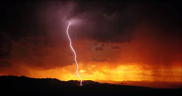 Tempestade Relâmpago Céu Negro — Fotografia de Stock