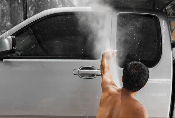 Man Washing Car Sprinkler — Stock Photo, Image