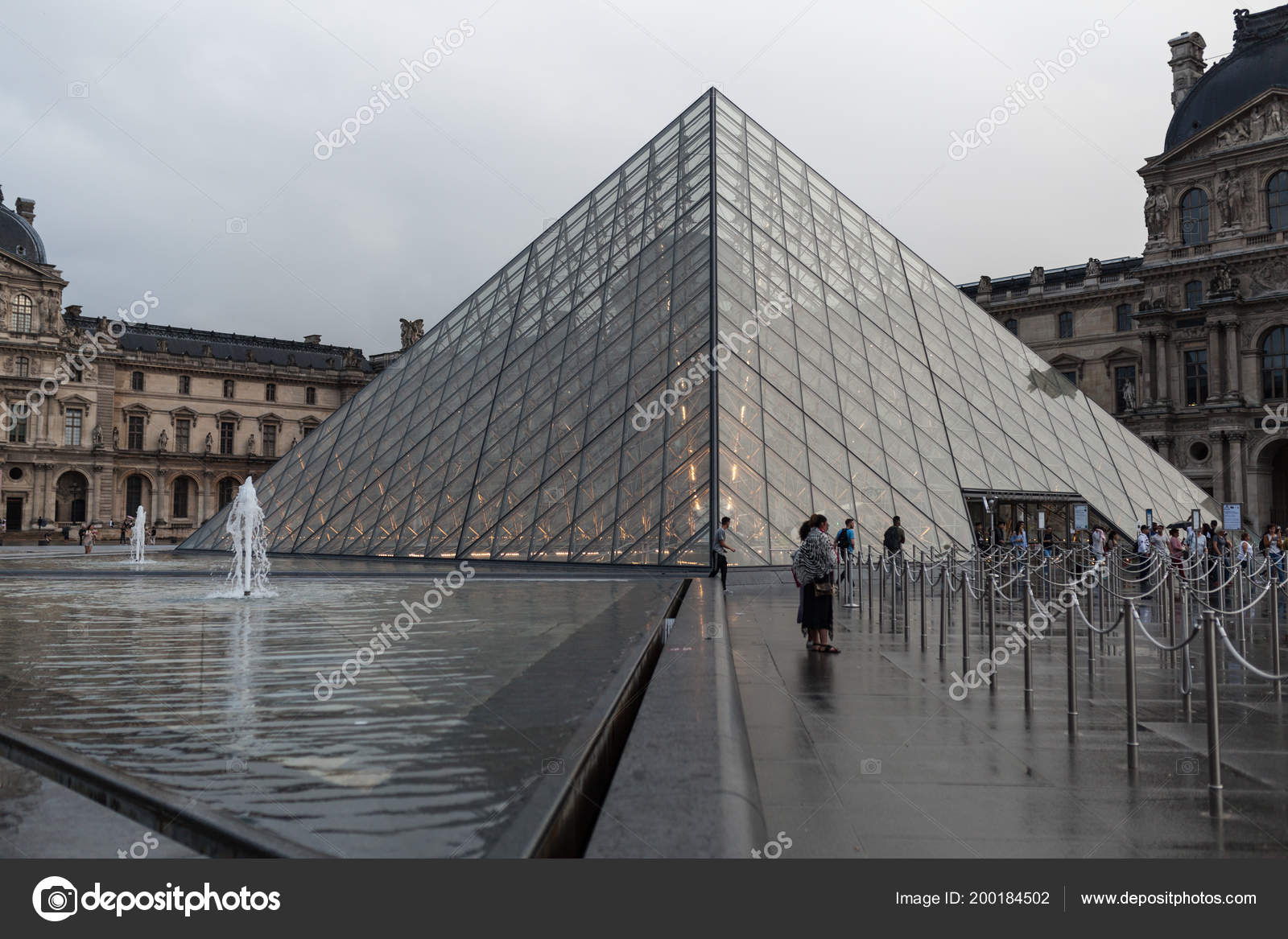 Paris France 1er Juin 2018 Musée Louvre Carrés Avec Coucher