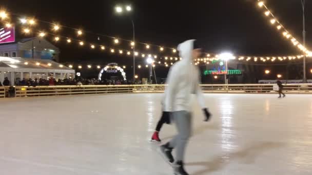 Kharkov Ukraine 01January 2019 Skaters Take Advantage Mild Night Central — Stock Video