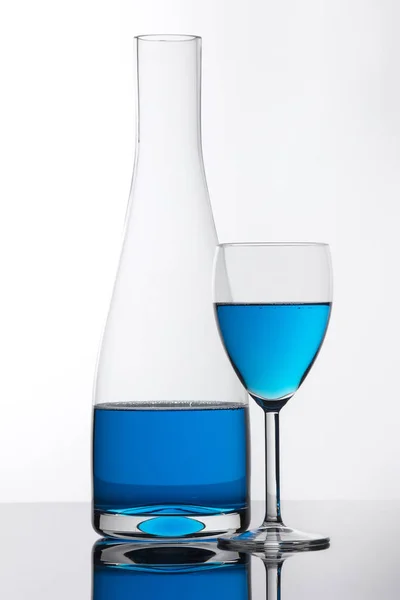 Glass and carafe, water and chemistry