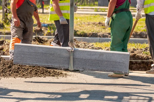 Descargar Bordillos Hormigón Camino Funciona Instalación Nuevos Bordillos — Foto de Stock