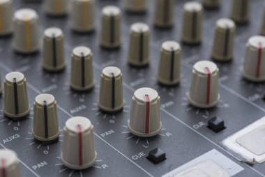 Profesyonel Audio ses sistemi