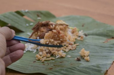 taze muz yaprağı nasi lemak