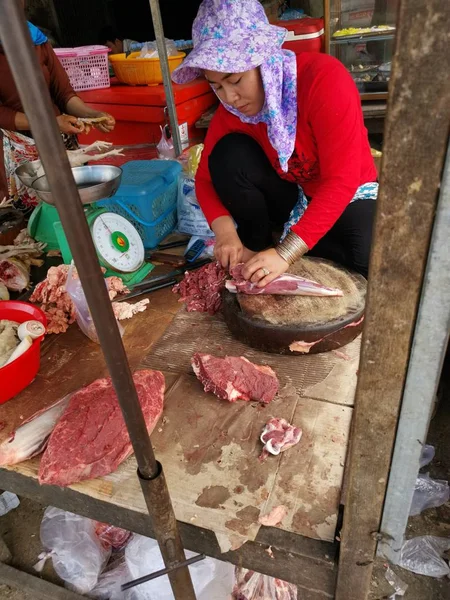 Cena Comerciante Vendedor Pessoas Mercado Molhado Cidade Sihanoukville Camboja Início — Fotografia de Stock