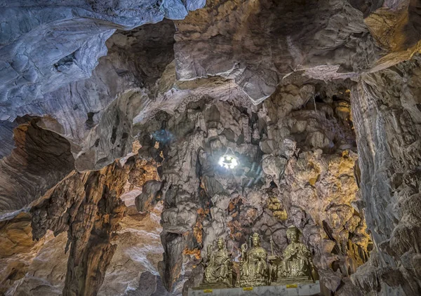 Perak Malaysia February 2019 Limestone Formation Temple Cave Entrance Chinese — Stock Photo, Image