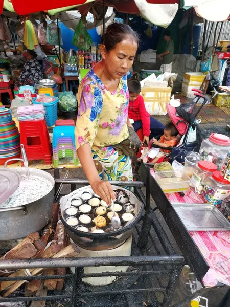 Scene Trader Seller People City Wet Market Sihanoukville Cambodia Early — Stock Photo, Image